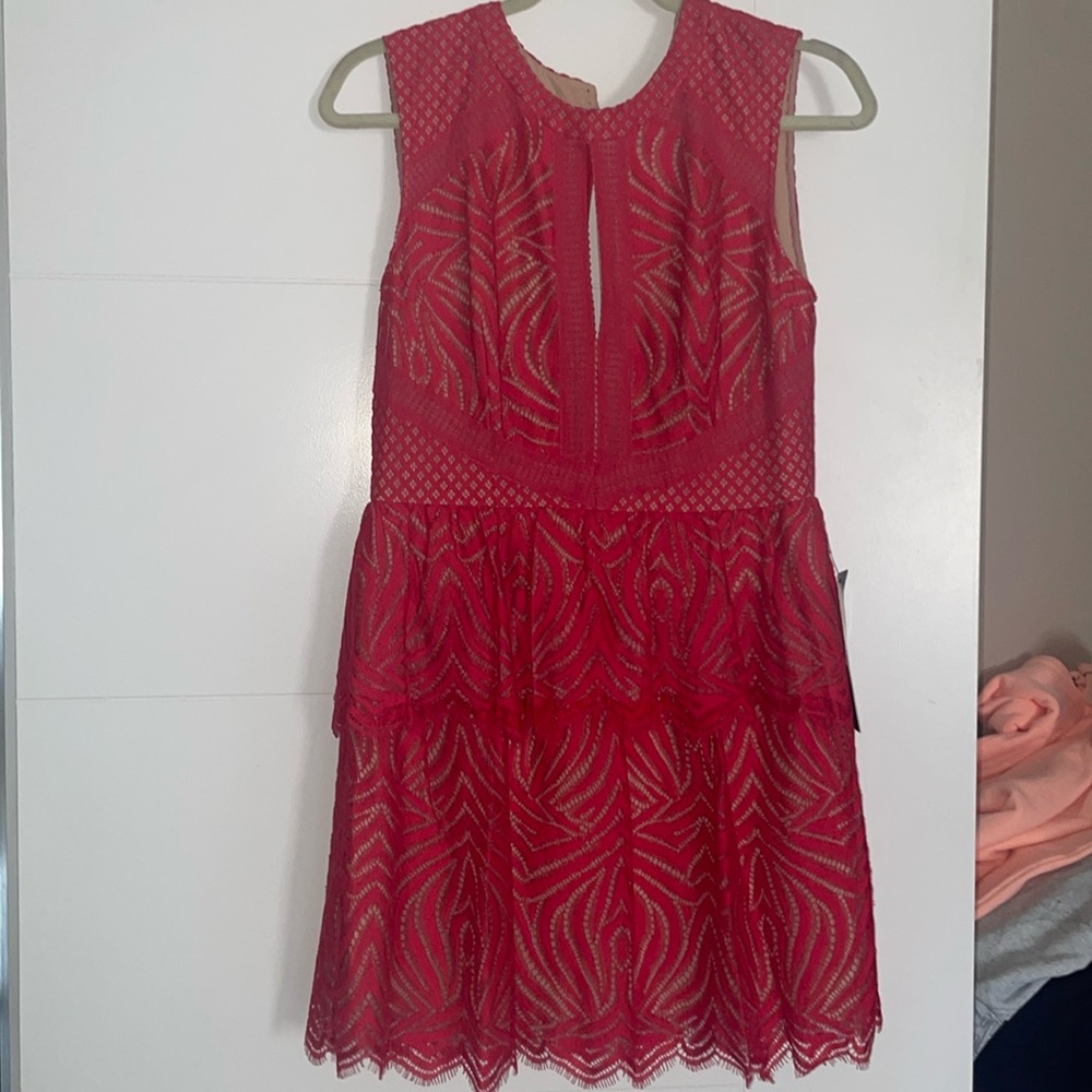 NWT Bcbg Micaila' Tiered Skirt Lace Fit & Flare Dress sz 8